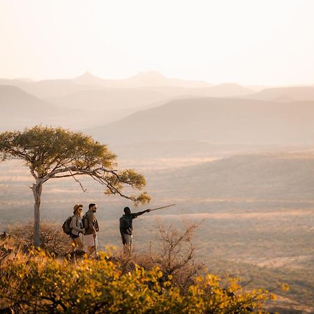 Etendeka Mountain Camp Damaraland Ngoại thất bức ảnh