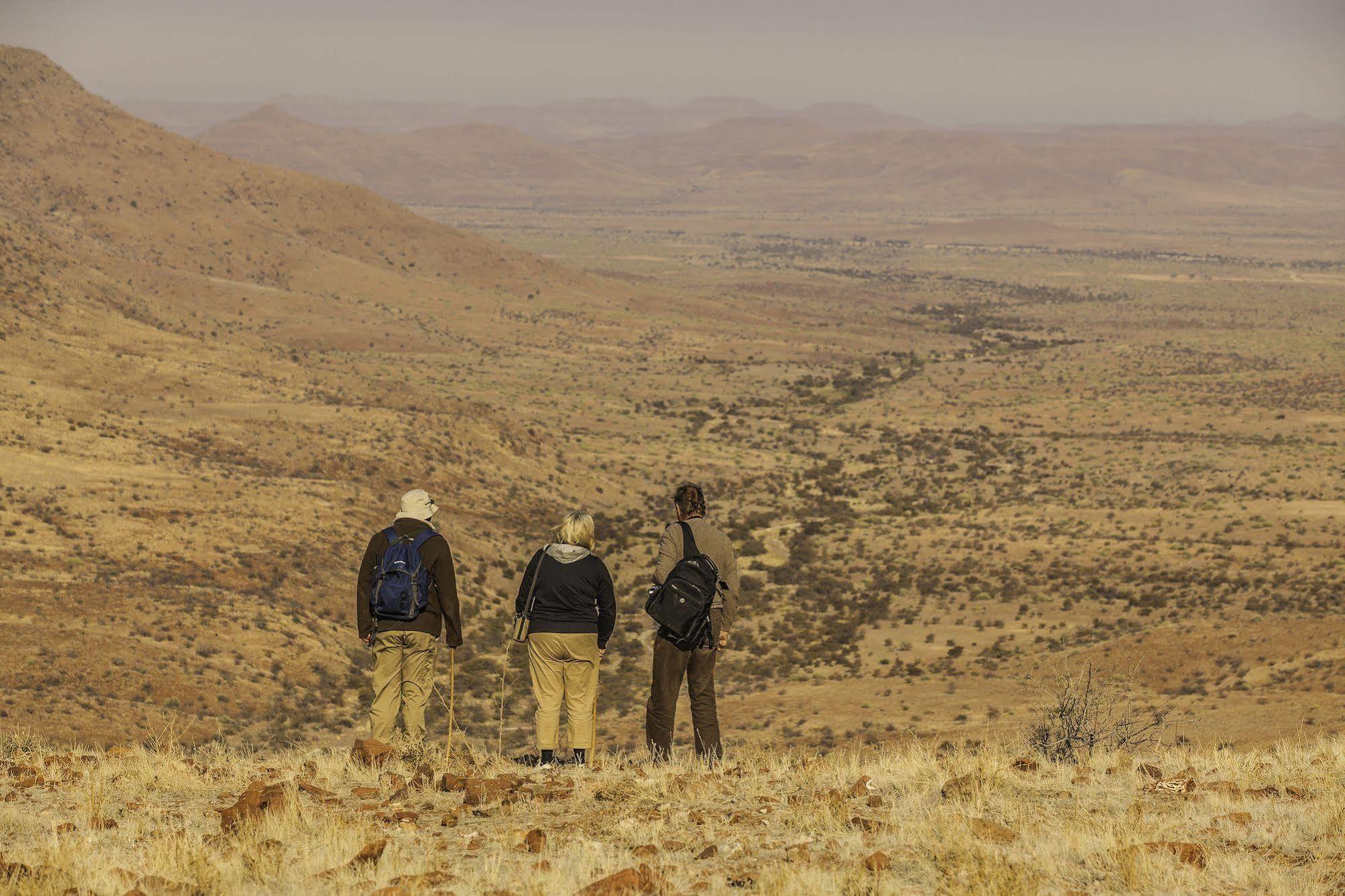 Etendeka Mountain Camp Damaraland Ngoại thất bức ảnh