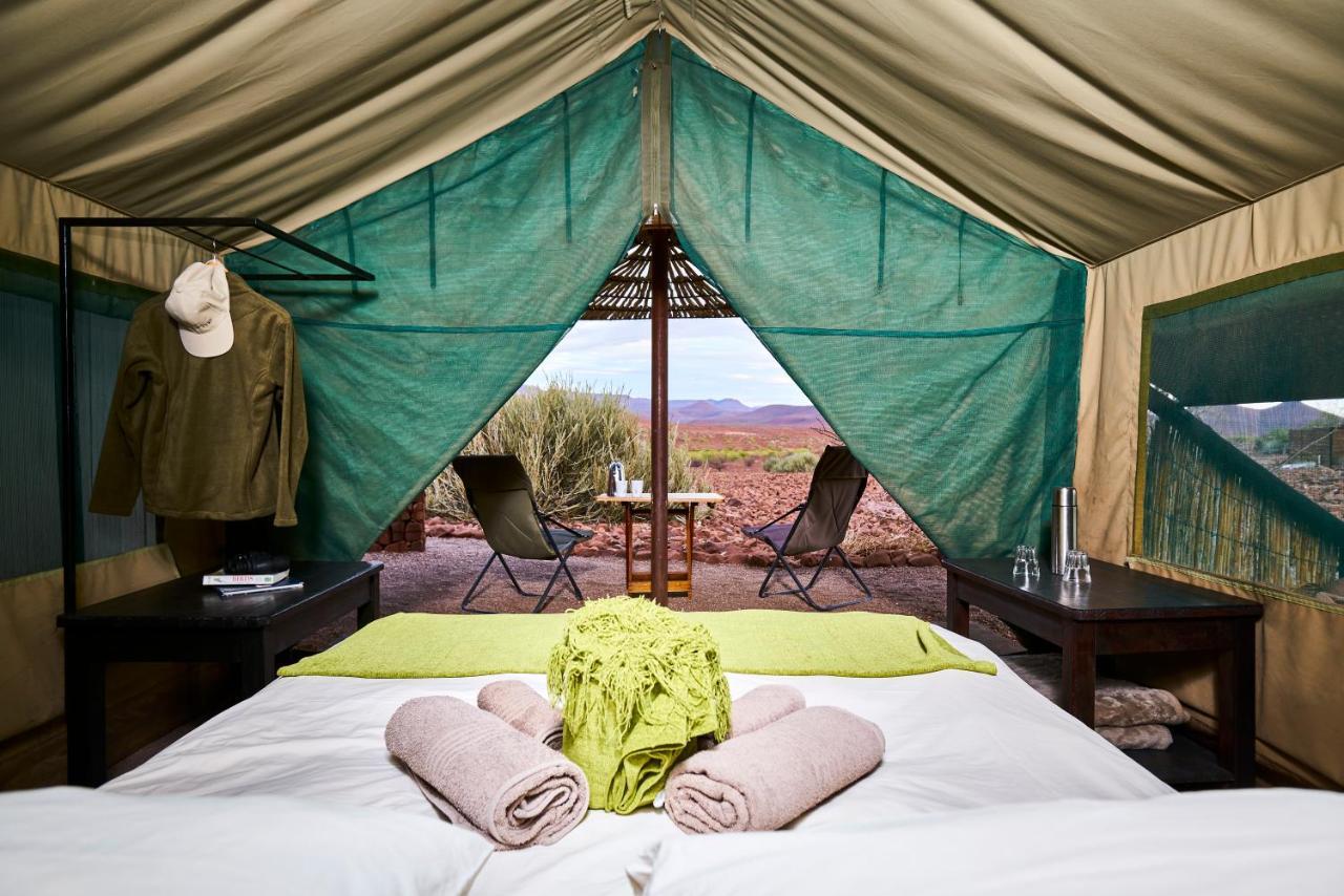 Etendeka Mountain Camp Damaraland Ngoại thất bức ảnh